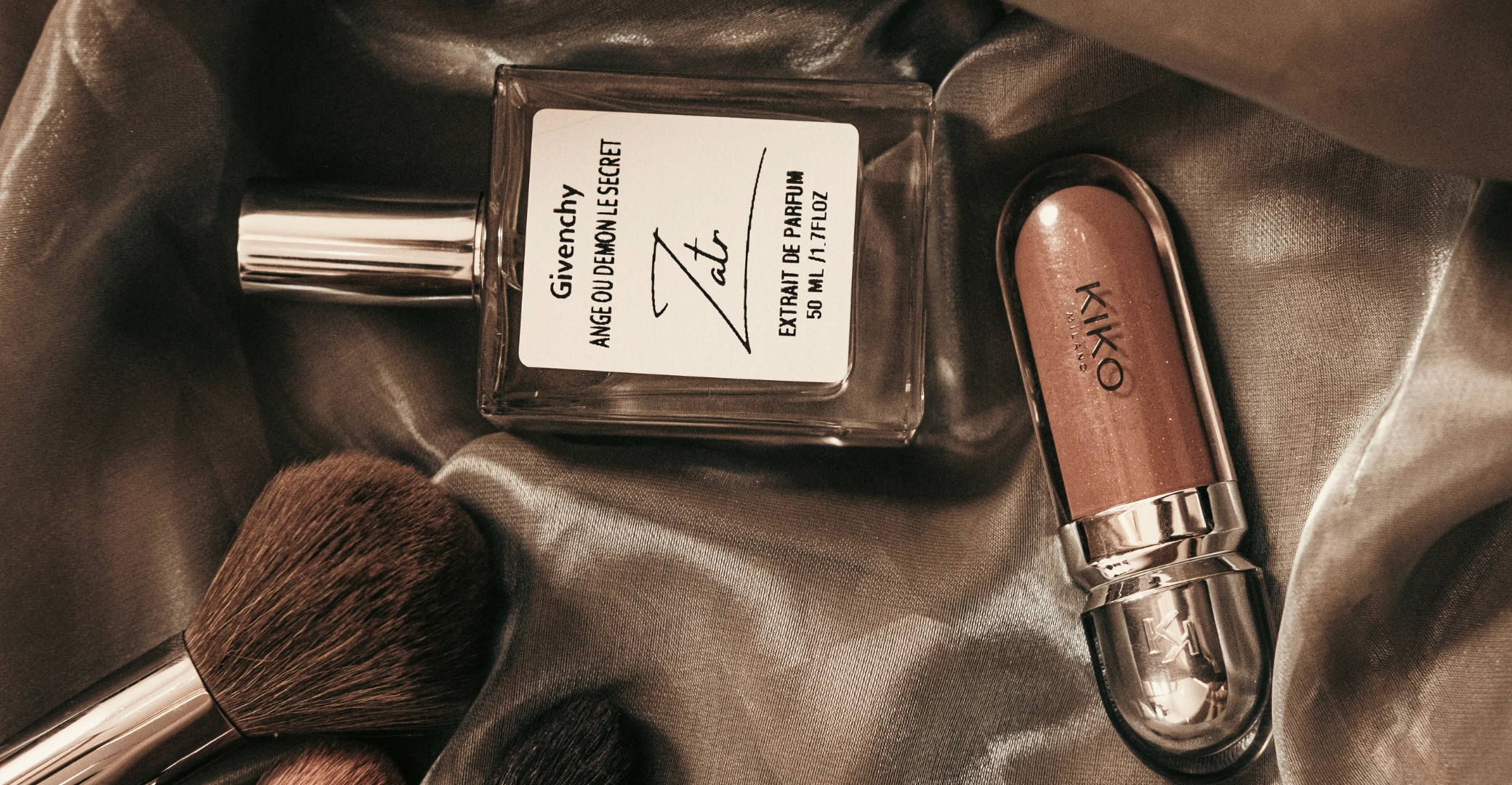 مجموعه عطرهای زطر